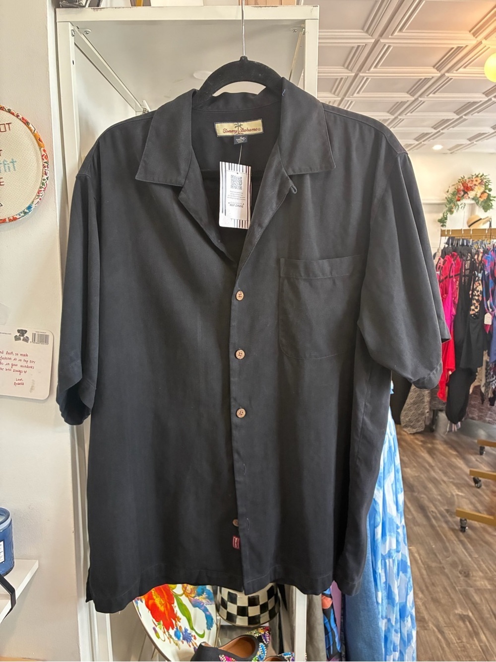 Tommy Bahama Black Short-Sleeve Button-Front Shirt